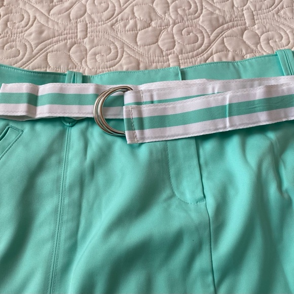 $10 SUMMER SALE Izod Golf skort - Picture 7 of 10